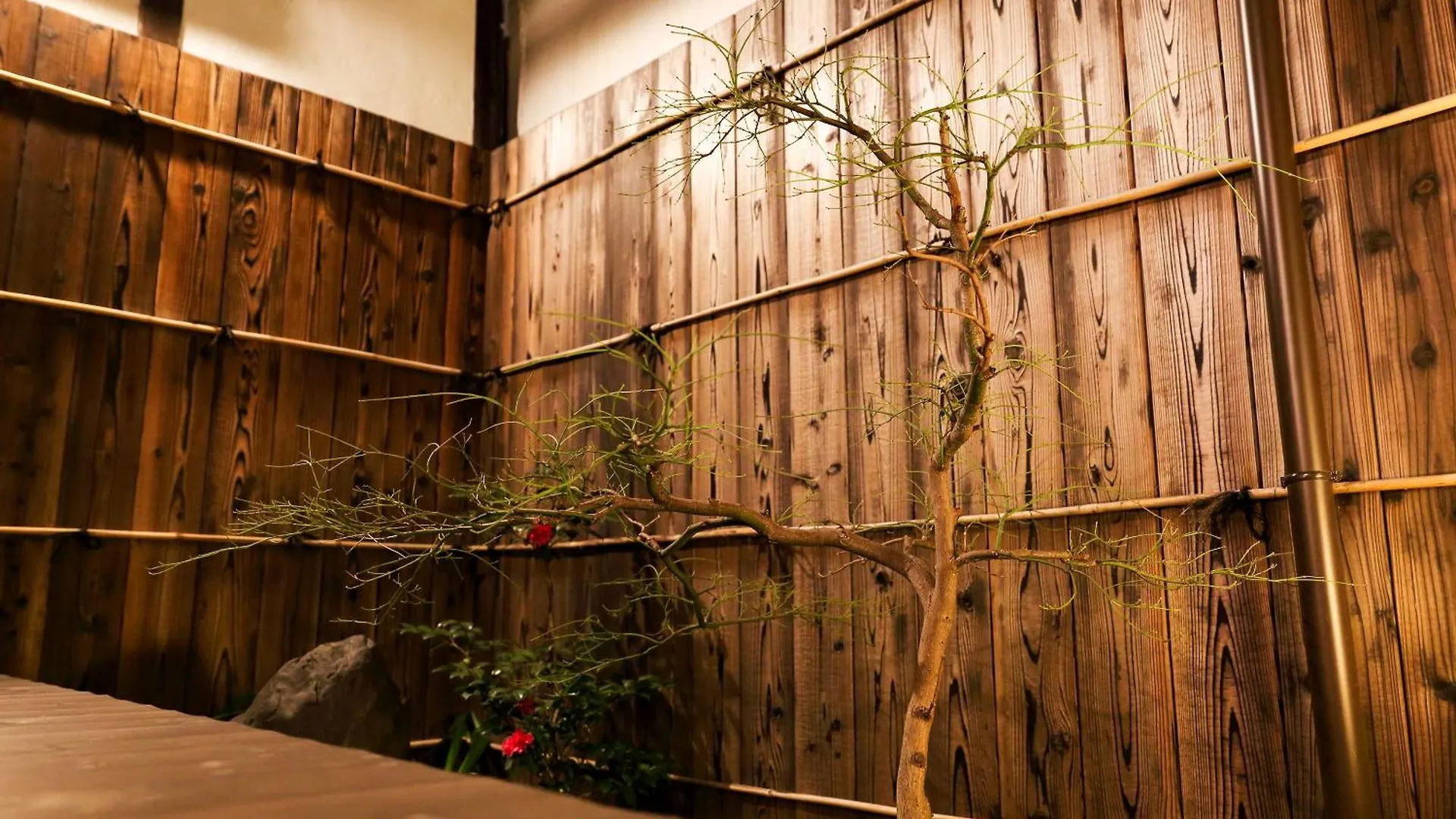 Сasa de vacaciones 京町家お宿・花 Kioto